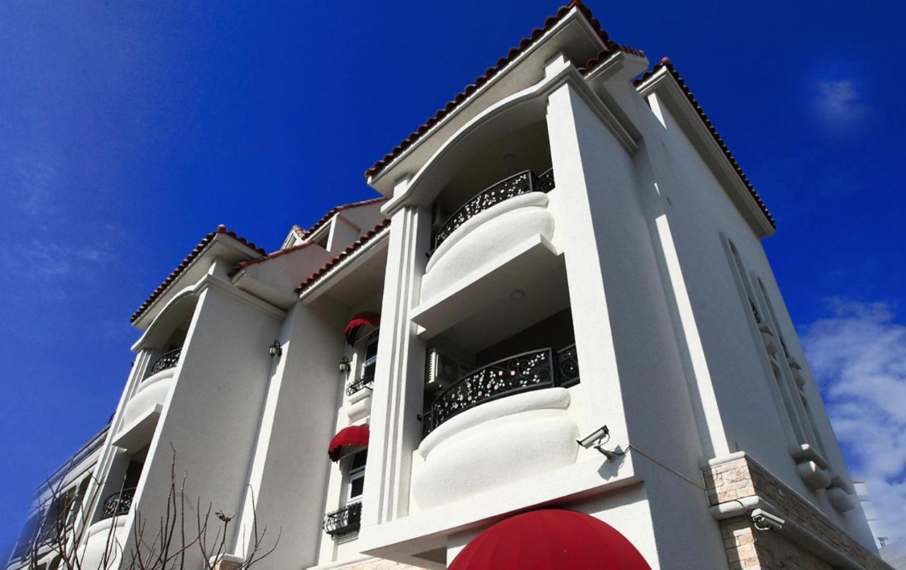 坡岸長堤民宿 Leveeside House Хуалянь Экстерьер фото